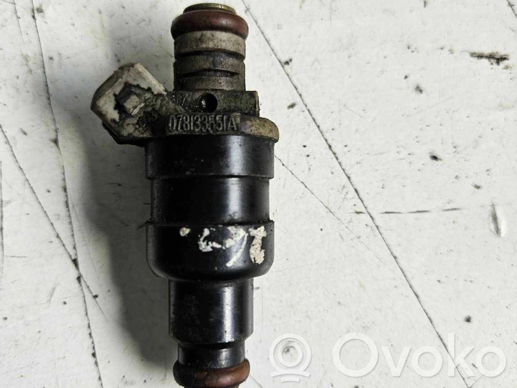 Audi 80 90 S2 B4 Inyector de combustible 