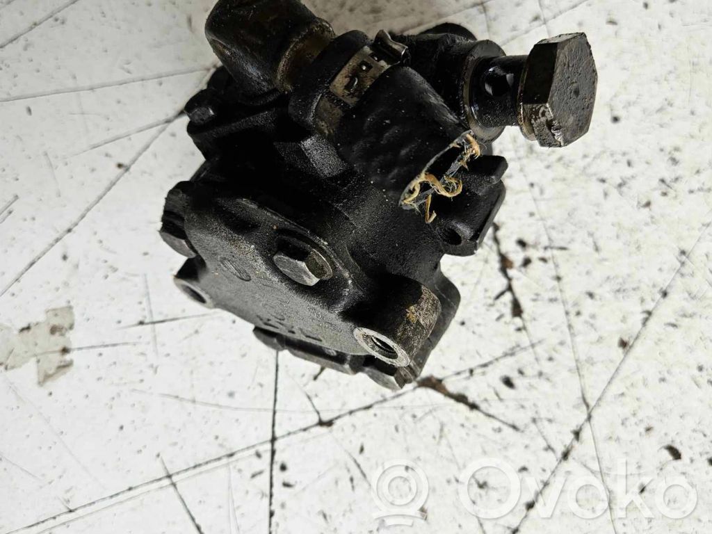 Volkswagen PASSAT B5 Pompa wspomagania 