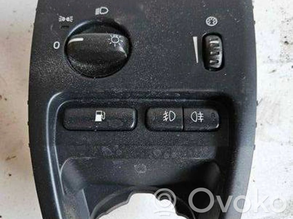 Volvo XC90 Light switch 