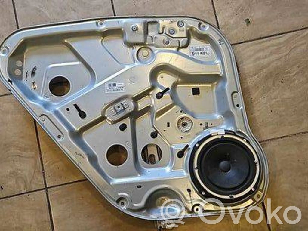 Hyundai Santa Fe Alzacristalli della portiera posteriore con motorino 