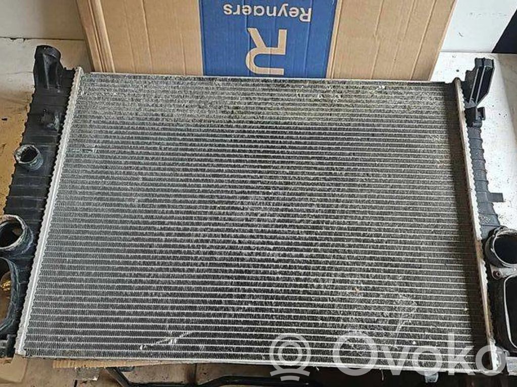 Mercedes-Benz E W211 Dzesēšanas šķidruma radiators 