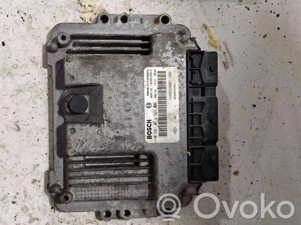 Opel Vivaro Engine control unit/module 