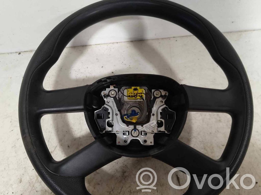 Volkswagen Polo IV 9N3 Lenkrad 