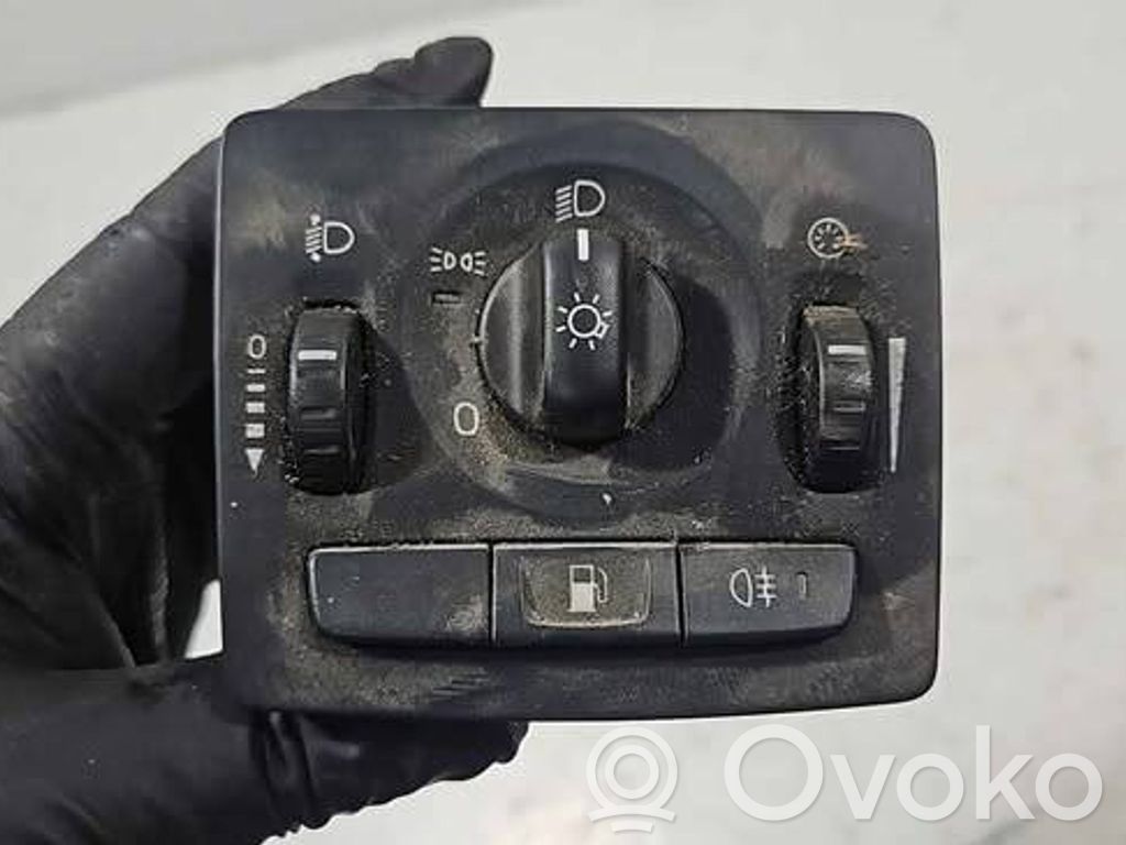 Light switch   30739298,07W33T,1920G,16699