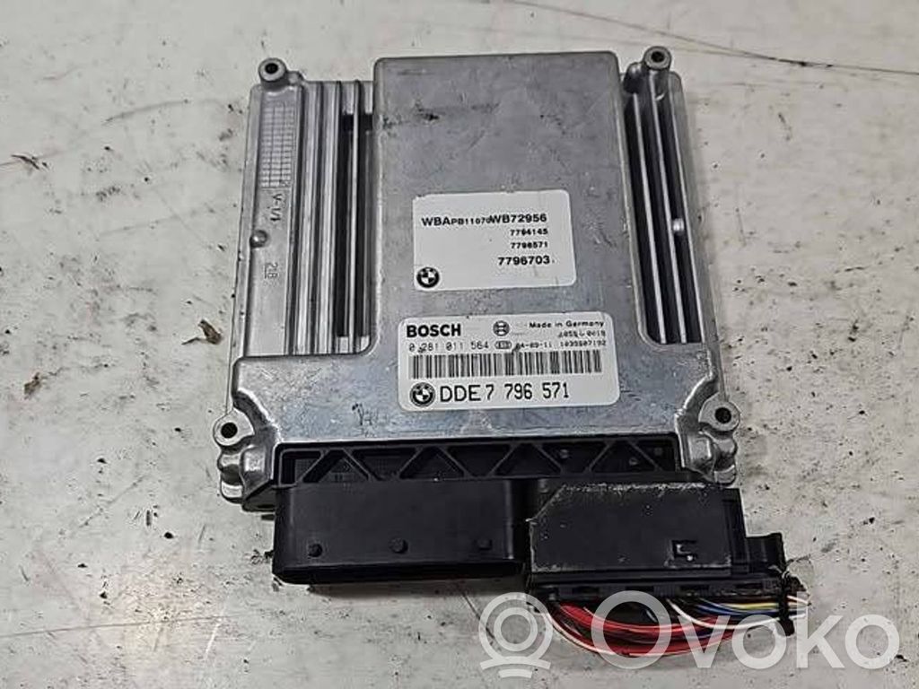 Unidad de control/módulo del motor   7796571,7796703,0281011564