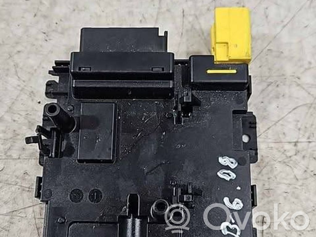 Volkswagen PASSAT B6 Steering angle sensor 