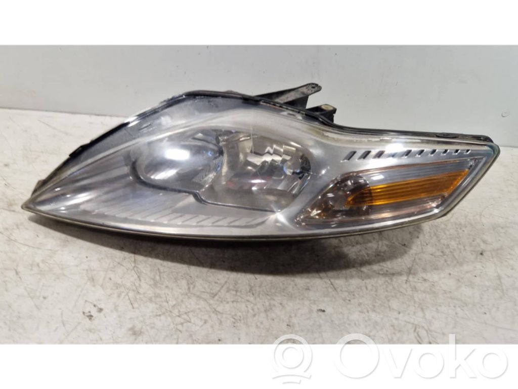 Ford Mondeo MK IV Phare frontale 