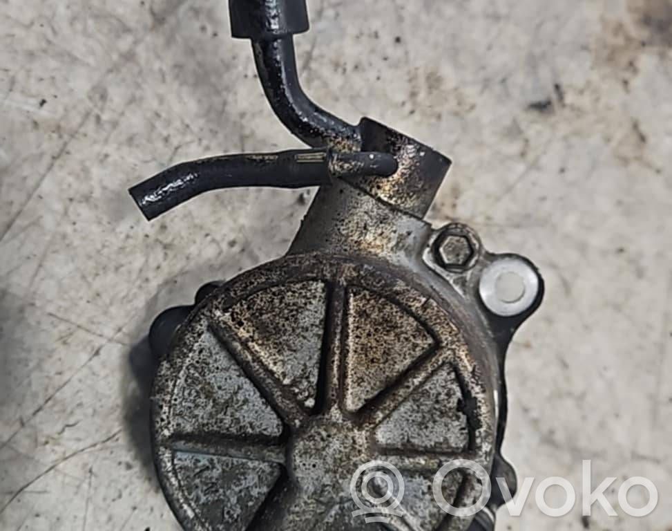 Mazda 5 Vacuum pump 