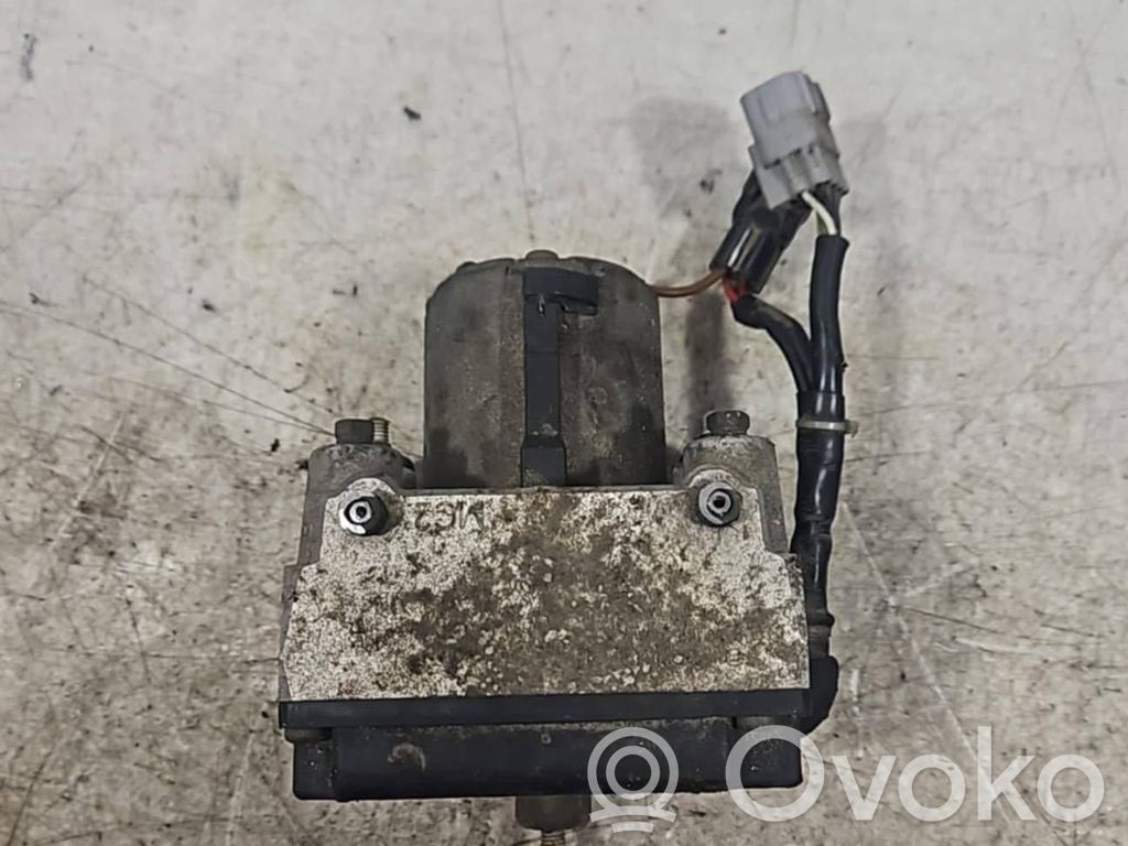 Toyota Carina T190 ABS Pump 