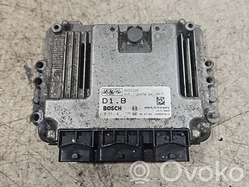 Volvo V50 Engine control unit/module 