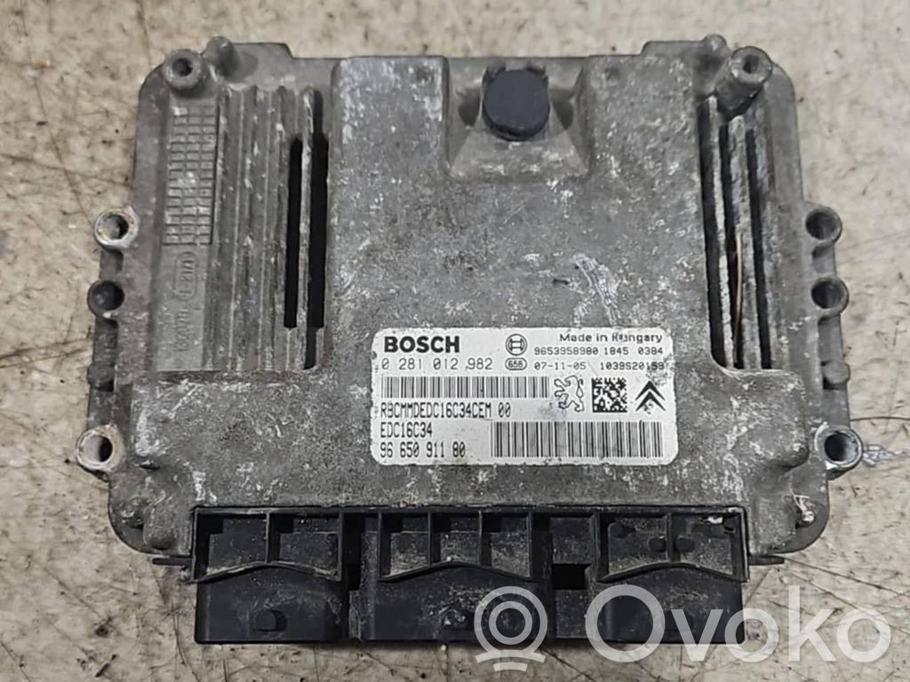 Opel Astra H Engine control unit/module 