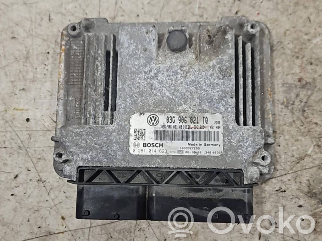 Volkswagen Golf V Engine control unit/module 