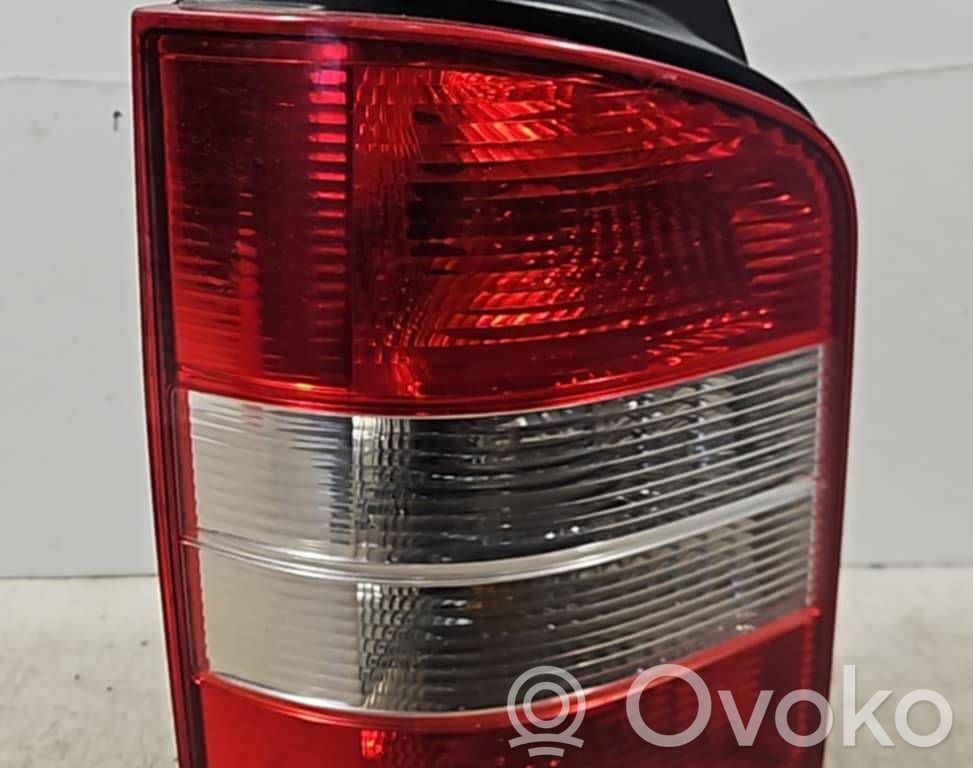 Volkswagen Transporter - Caravelle T5 Lampă spate în caroserie 