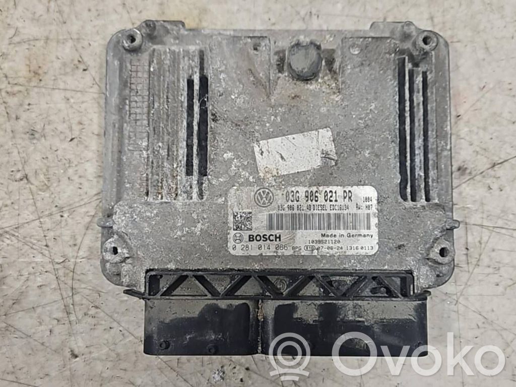 Volkswagen Golf V Engine control unit/module 