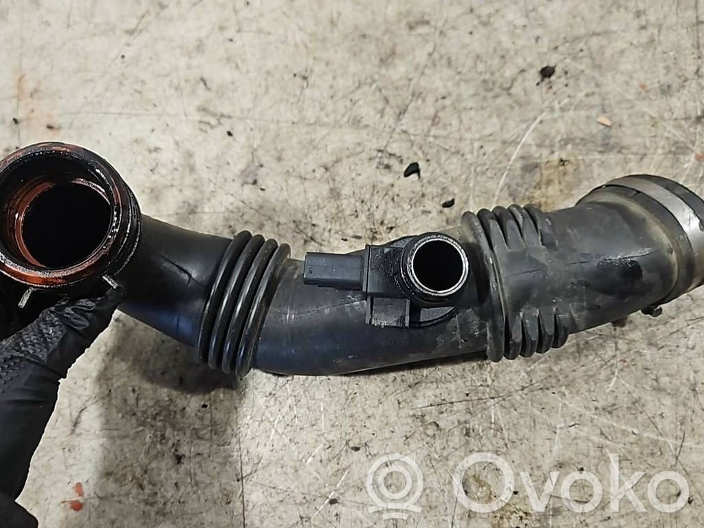 Peugeot 207 Intercooler hose/pipe 