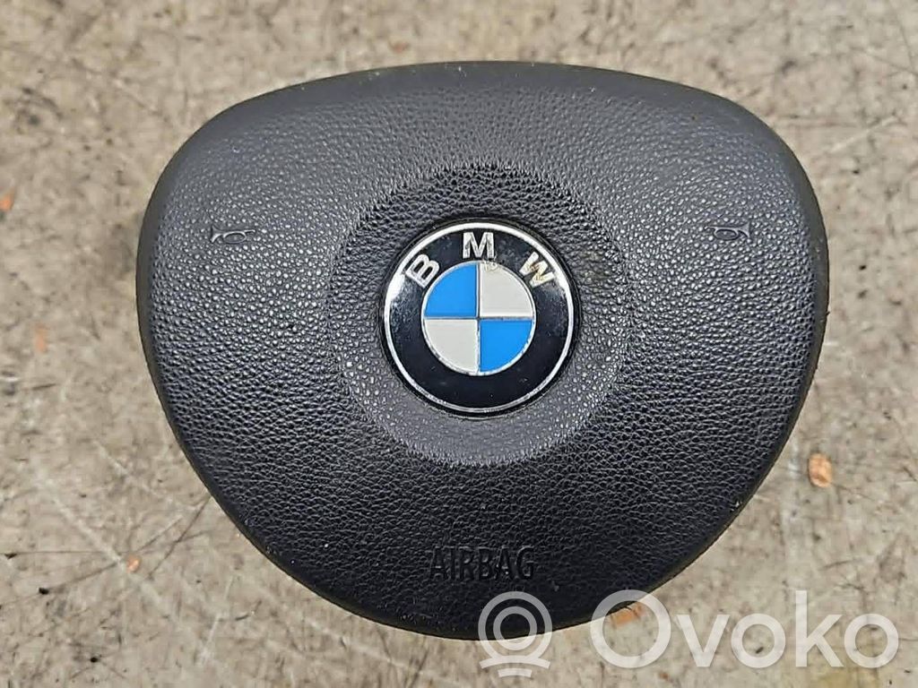 BMW 3 E90 E91 Vairo oro pagalvė 