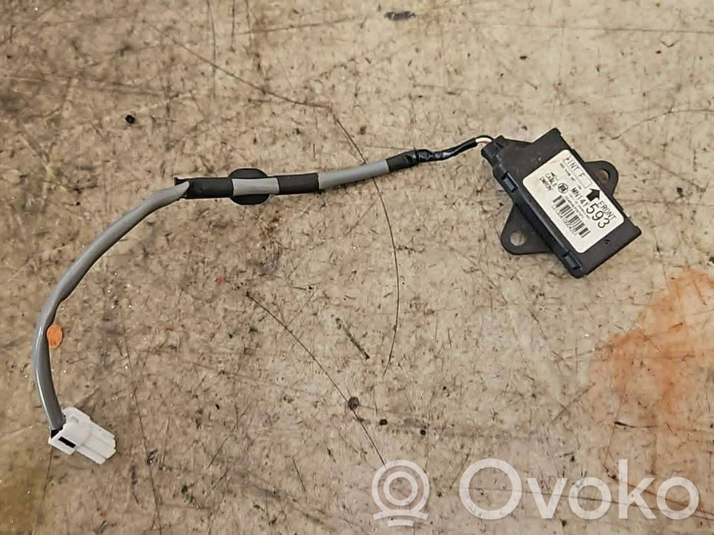 Mitsubishi Outlander Antenna control unit 