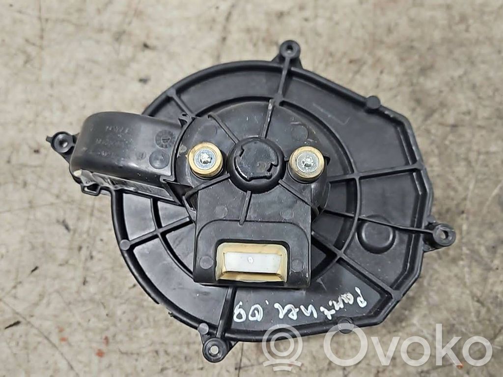Peugeot Partner Mazā radiatora ventilators 
