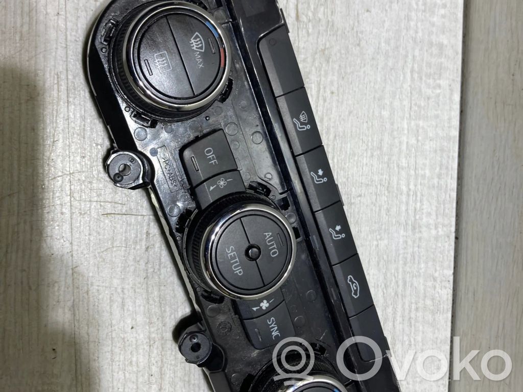 Seat Leon (5F) Climate control unit 
