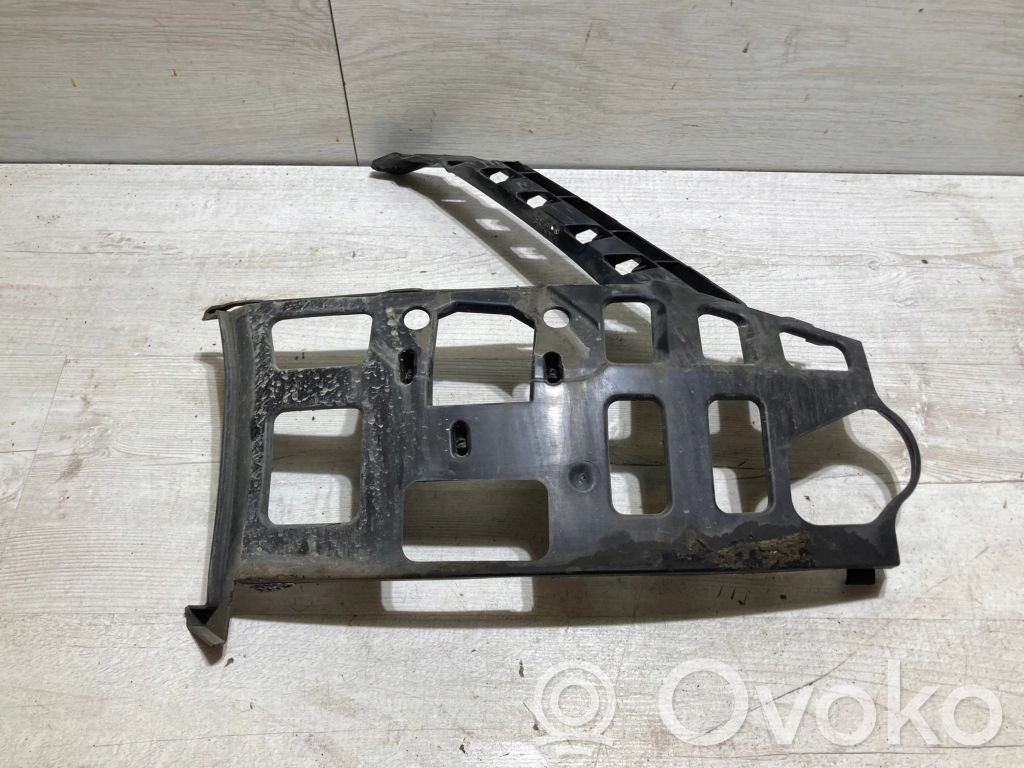 Skoda Octavia Mk3 (5E) Front bumper mounting bracket 