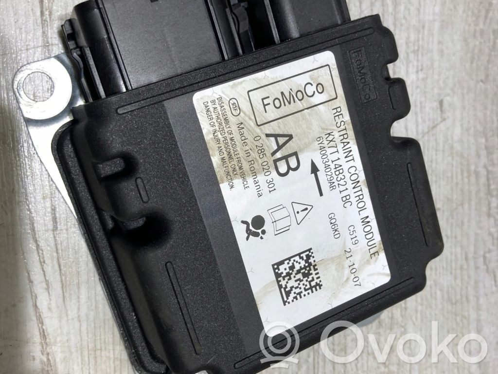 Ford Focus Airbag control unit/module 