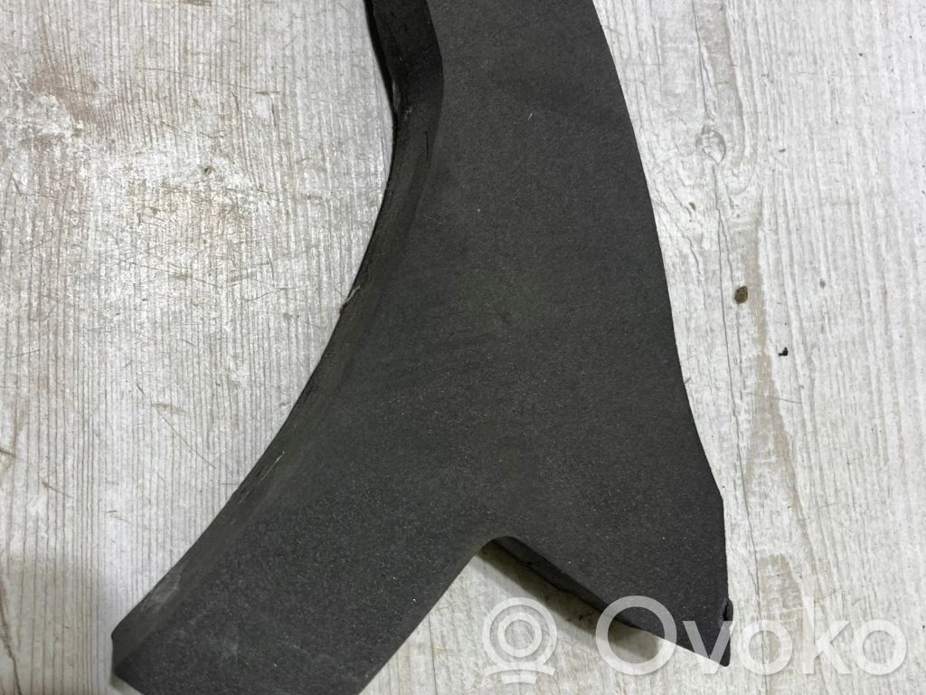 Volkswagen Golf VII Wygłuszenie / Pianka błotnika przedniego 