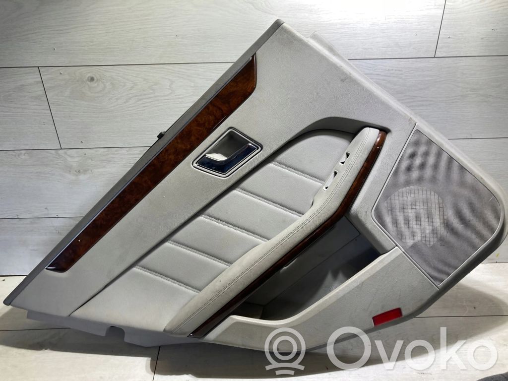 Mercedes-Benz E W212 Boczki / Poszycie drzwi tylnych 
