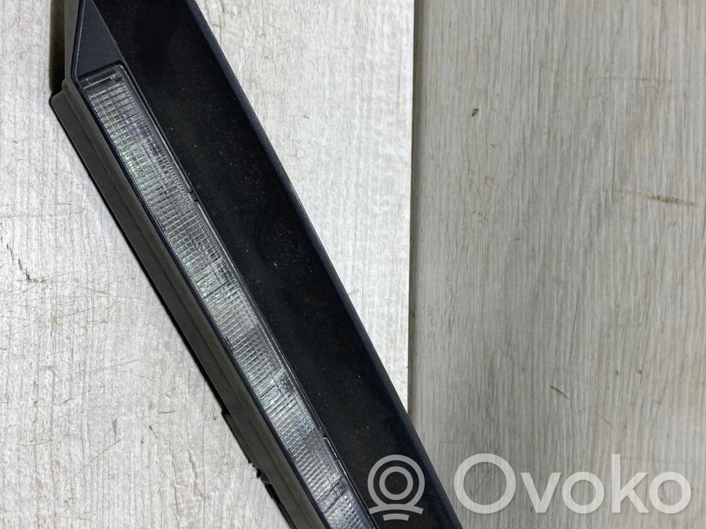 Renault Twingo III Third/center stoplight 