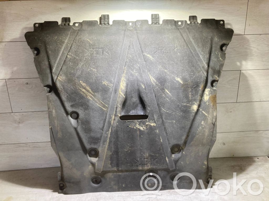 Renault Clio V Engine splash shield/under tray 