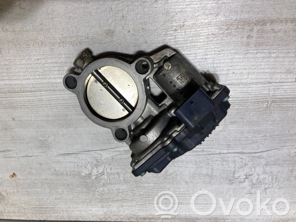 BMW 1 F20 F21 Válvula de mariposa eléctrica 