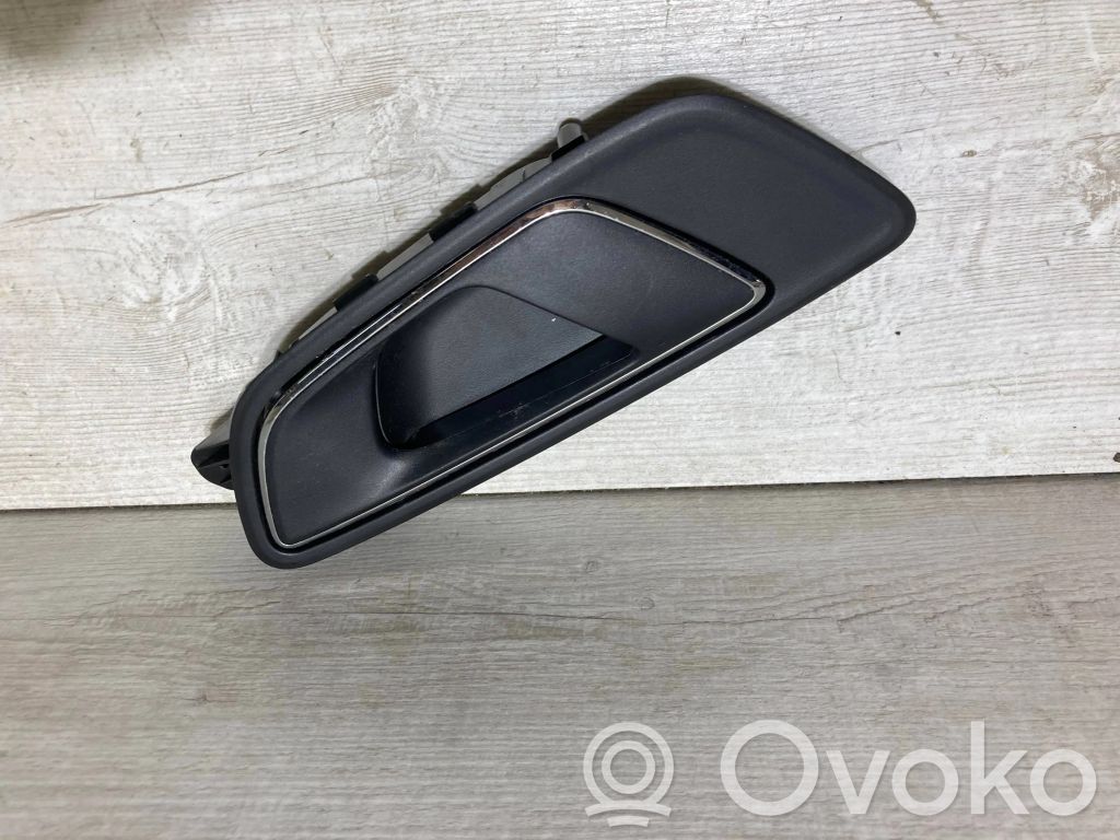 Seat Ateca Manecilla interna puerta delantera 