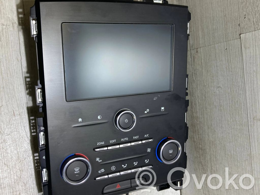 Renault Megane IV Monitor / wyświetlacz / ekran 