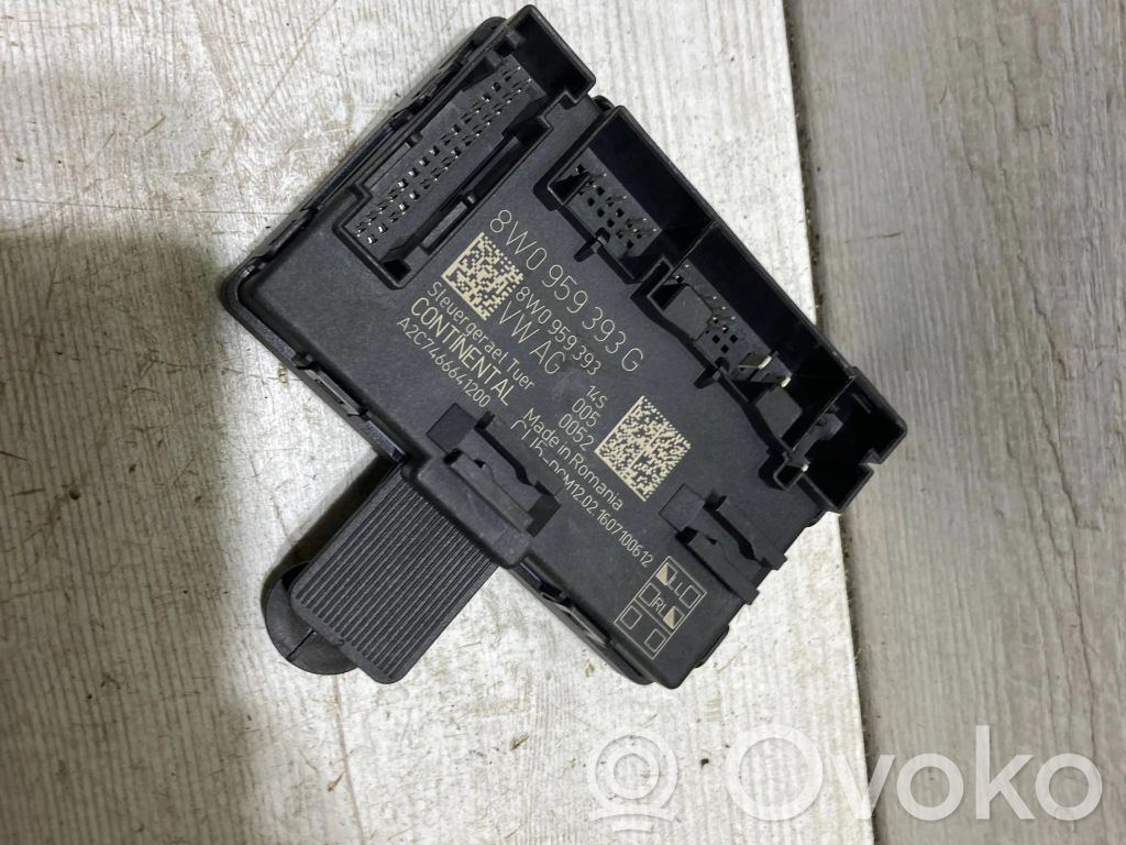 Audi A4 S4 B9 Door control unit/module 