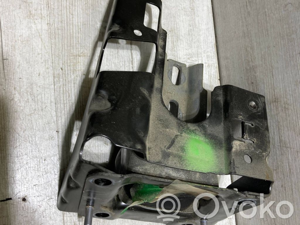 Citroen C3 Gearbox mounting bracket 