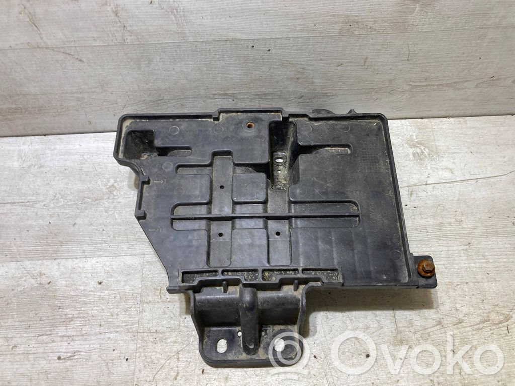 Hyundai ix35 Battery tray 