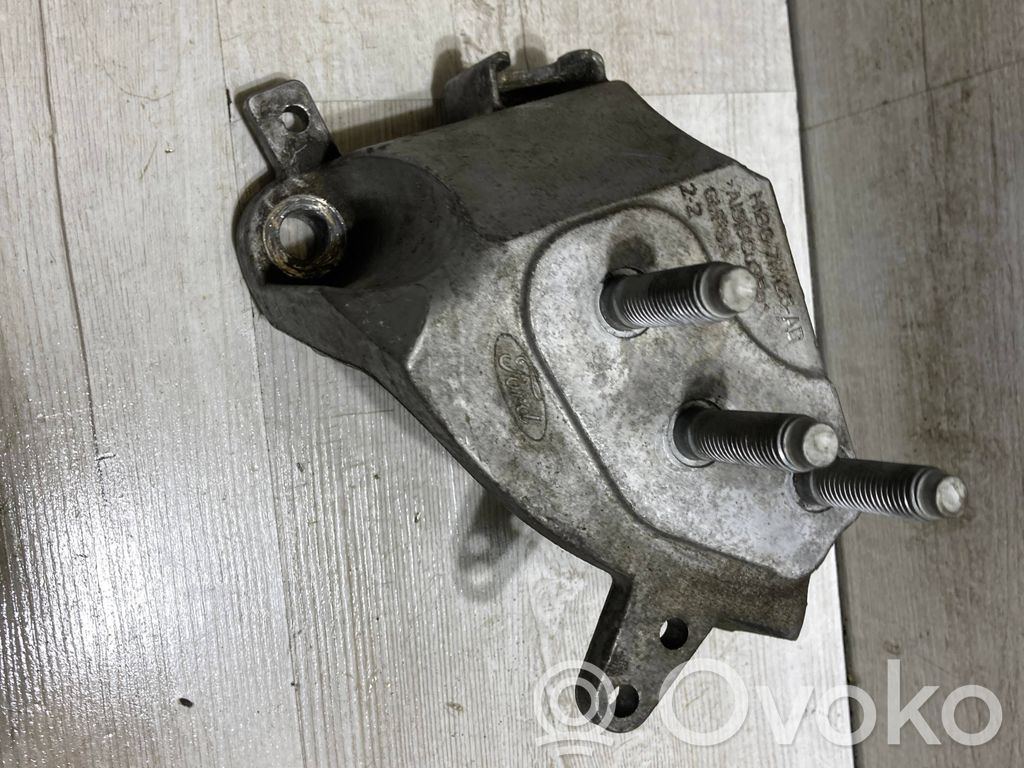 Ford Fiesta Gearbox mounting bracket 
