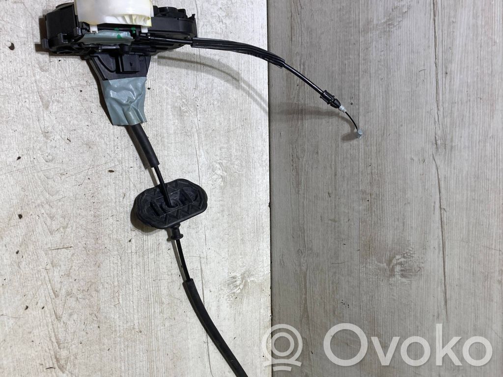 Ford Focus Front door lock 