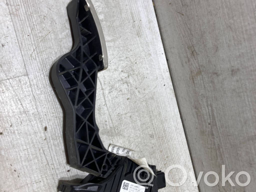 Ford Focus Accelerator throttle pedal 