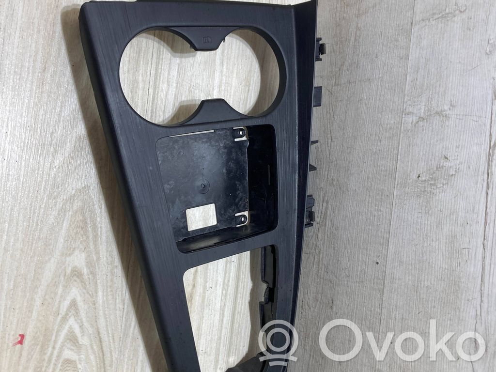 Audi A5 Embellecedor de la consola central 