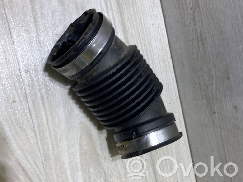 Nissan Juke II F16 Air intake duct part 