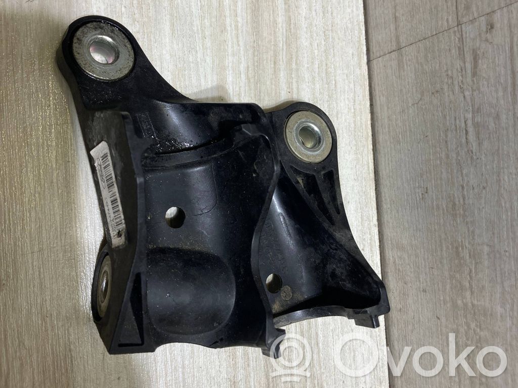 Ford Ecosport Gear shift cable bracket 