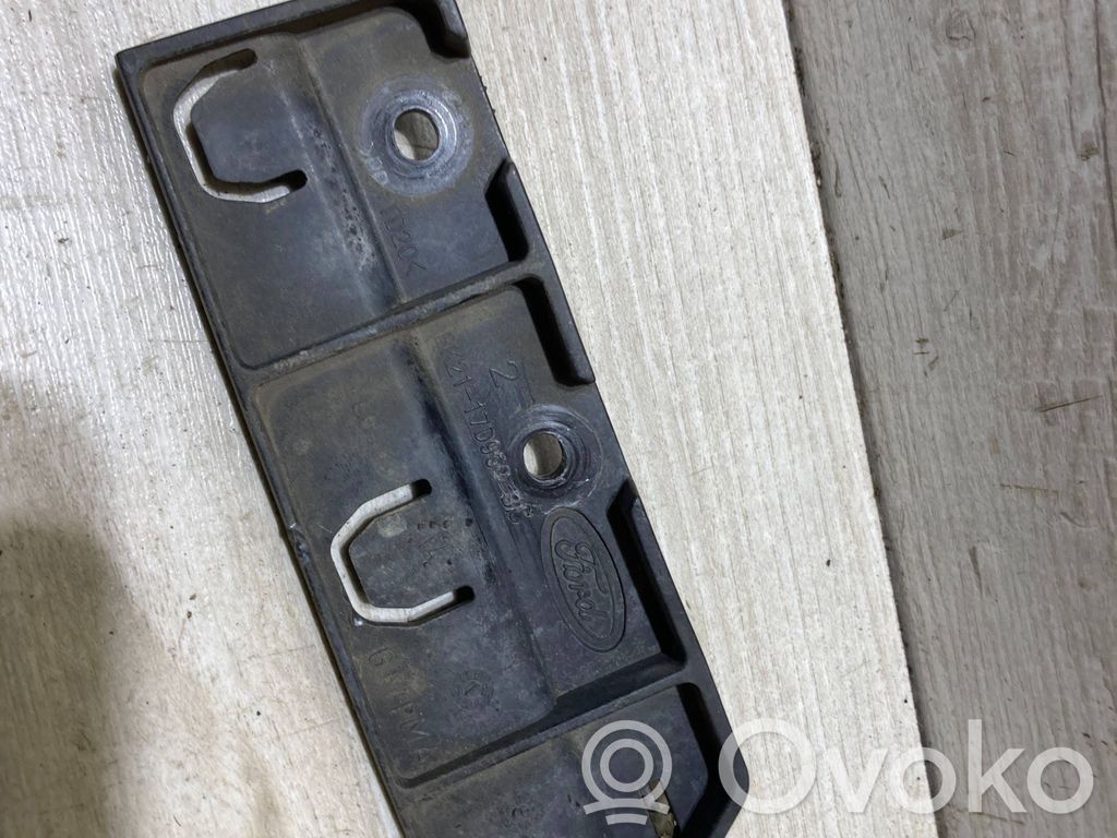 Ford Transit Custom Uchwyt / Mocowanie zderzaka przedniego 