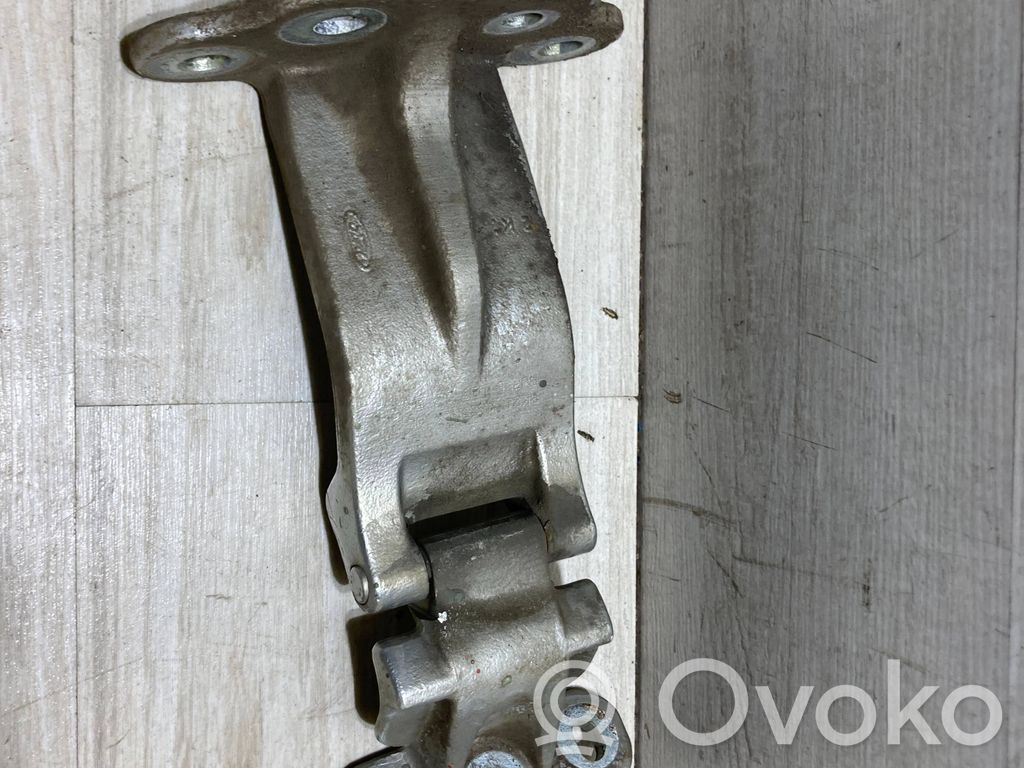 Ford Transit Custom Loading door lower hinge 