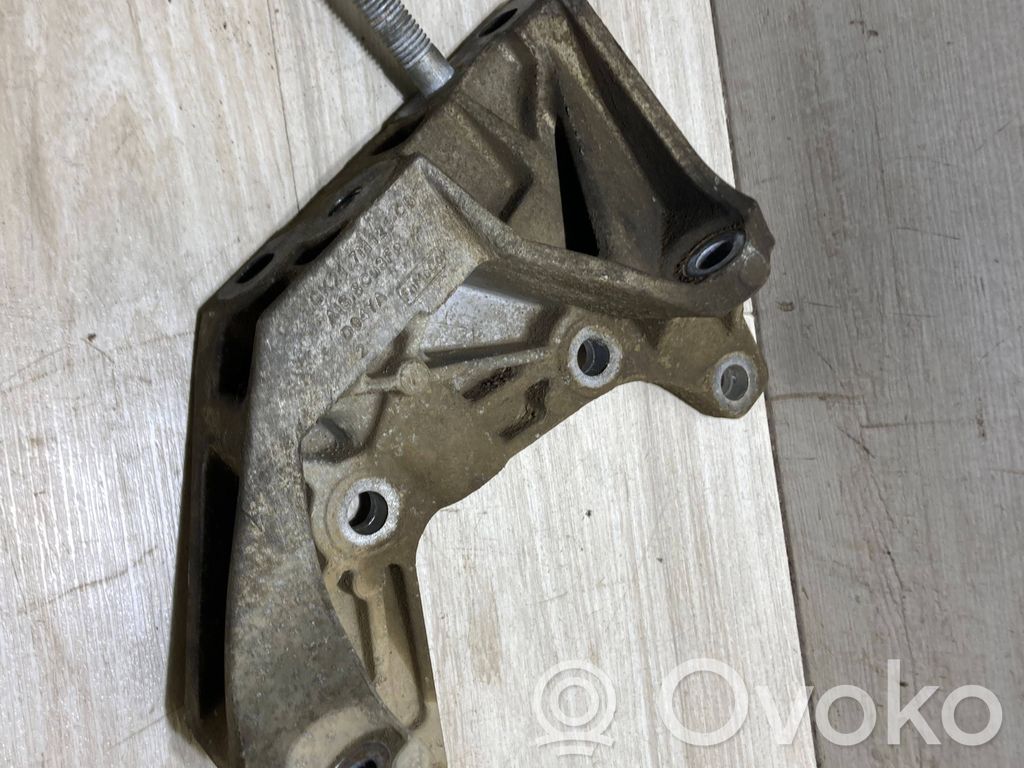 Ford Transit Custom Gearbox mounting bracket 