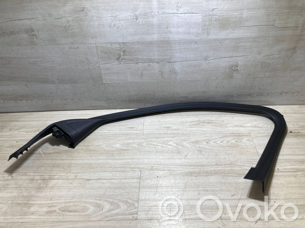 Listwa / Uszczelka szyby drzwi przednich   7464800