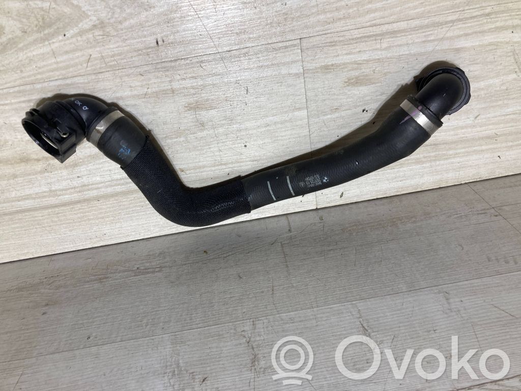 BMW 1 F70 Engine coolant pipe/hose 