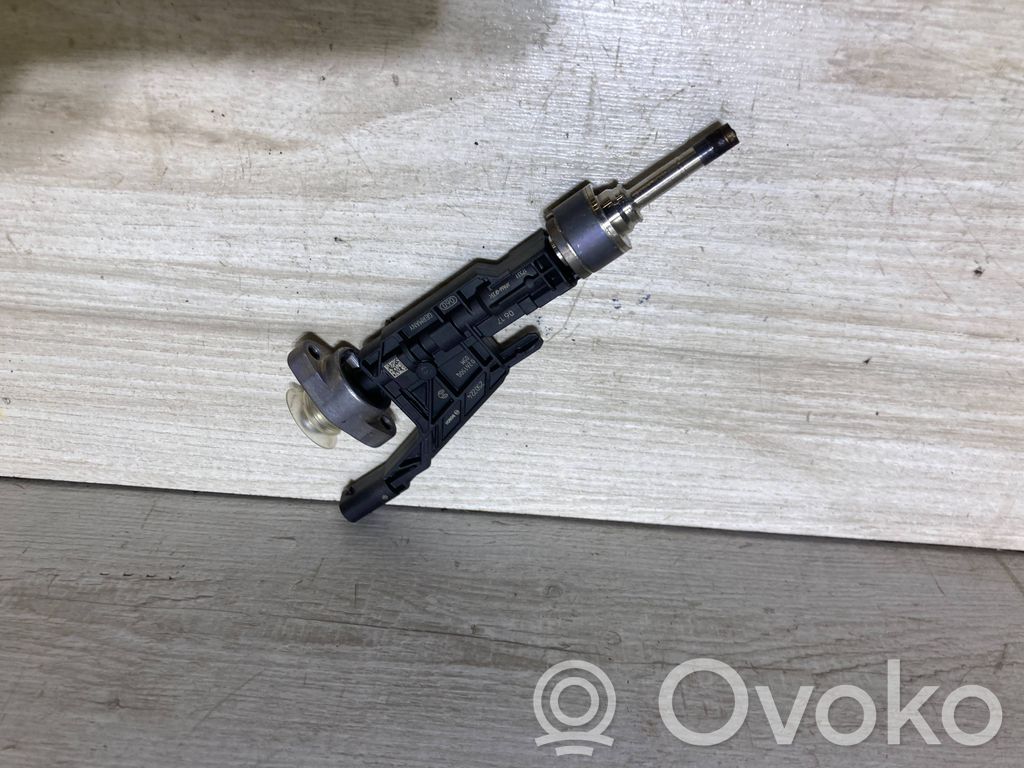 BMW 1 F70 Injector combustibil 