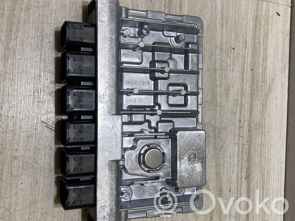 Engine control unit/module ECU   5B5D976,1001543109