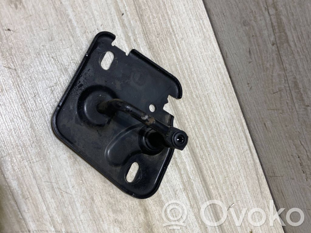 Audi Q3 F3 Système poignée, câble ouverture de capot 