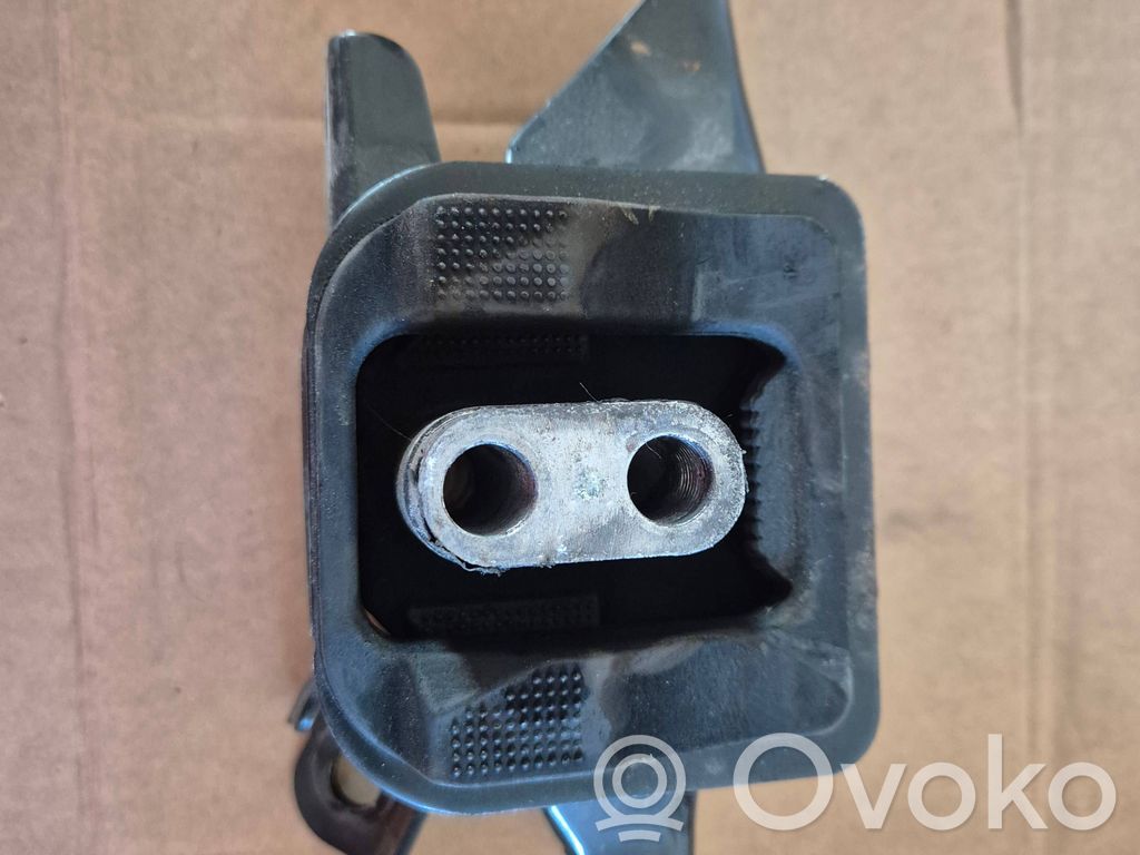 KIA Ceed Engine mount bracket 